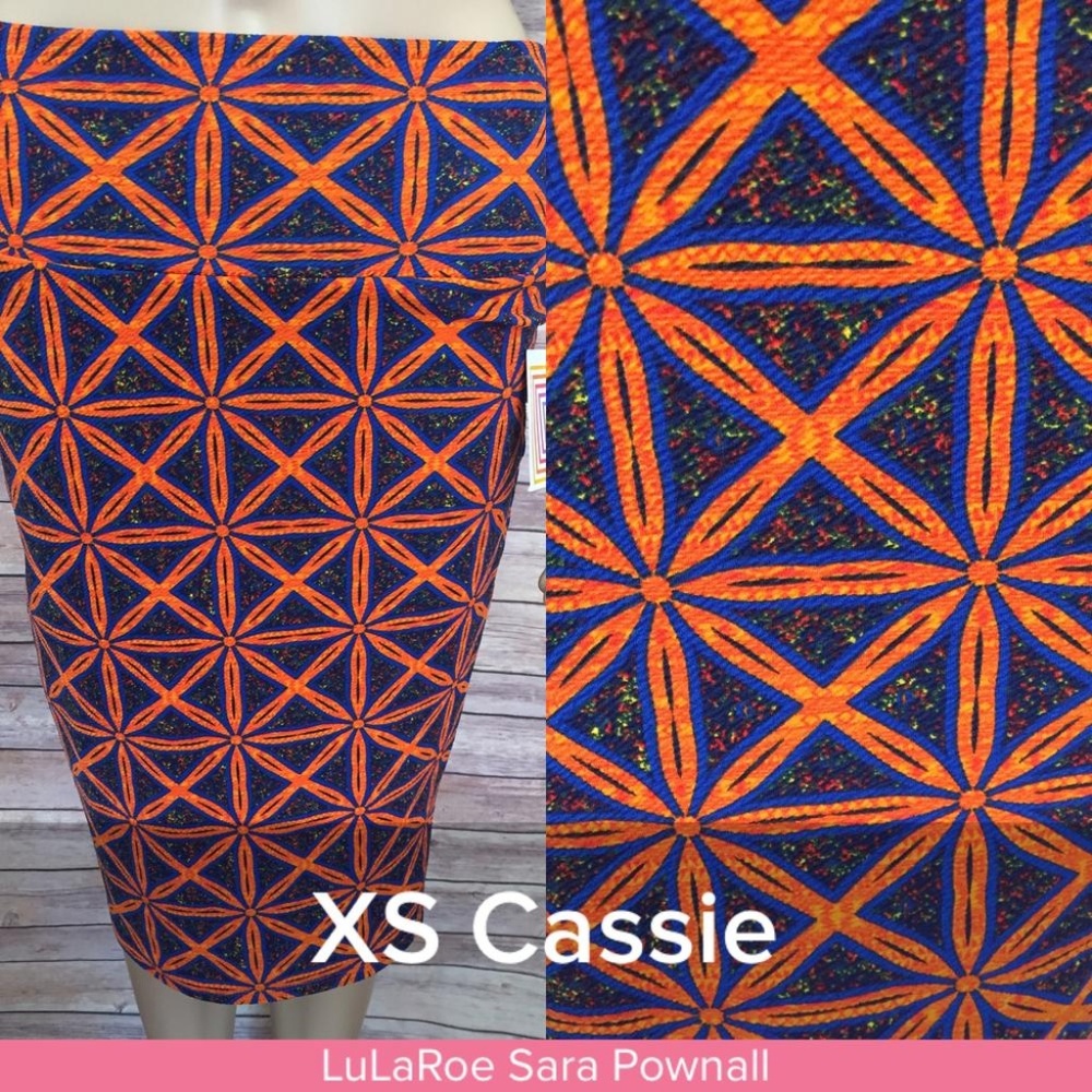 LuLaRoe XS Cassie Skirt